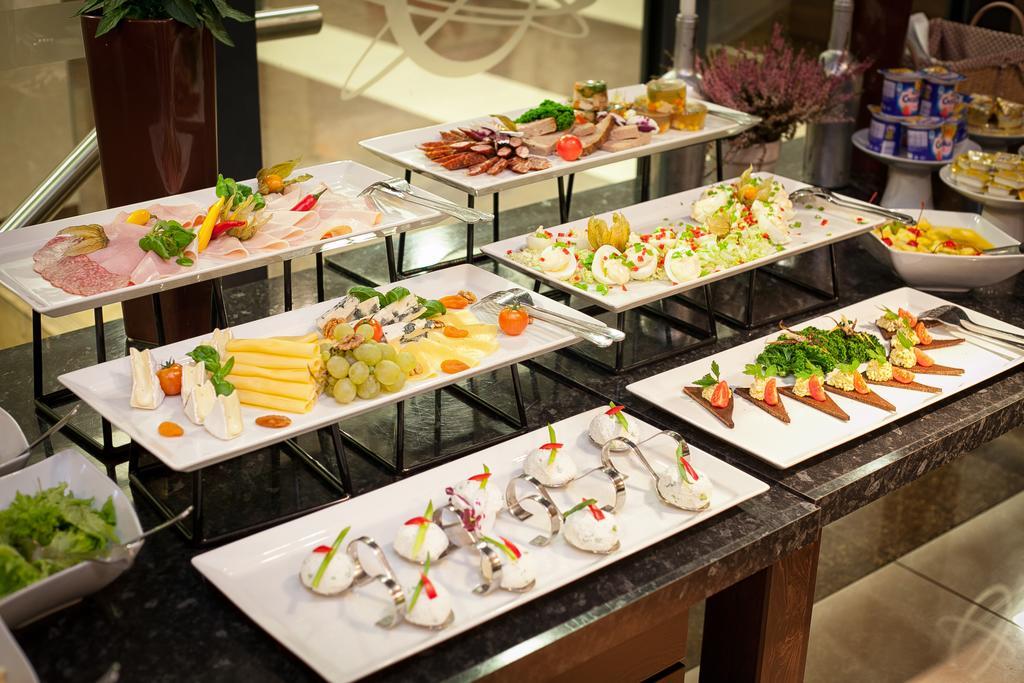 Planeta Hotel 梅尔诺 外观 照片